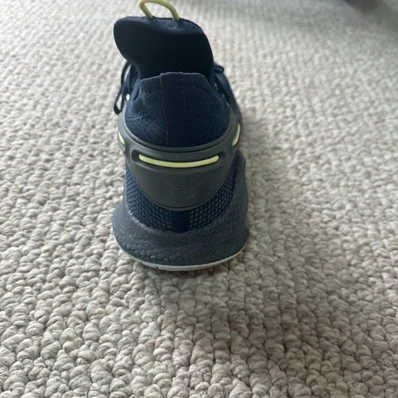Steph Curry 6 International Boulevard Under Armour Basketball Shoes